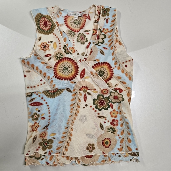 Moa Moa Women's Floral Sleeveless Top - Multicolor - Picture 1 of 4